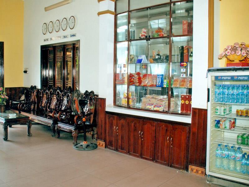 OYO 720 Glenda Hotel Hue Buitenkant foto