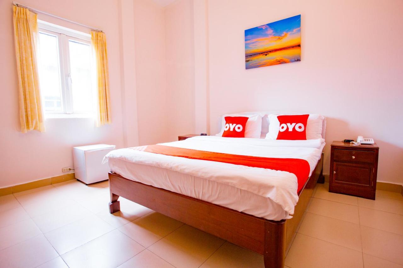 OYO 720 Glenda Hotel Hue Buitenkant foto